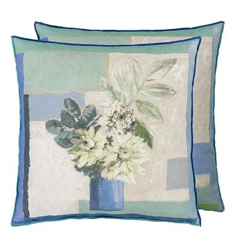 Подушка CCDG1582, Celadon Vase Cotton, Delft, Designers Guild 50 x 50см 